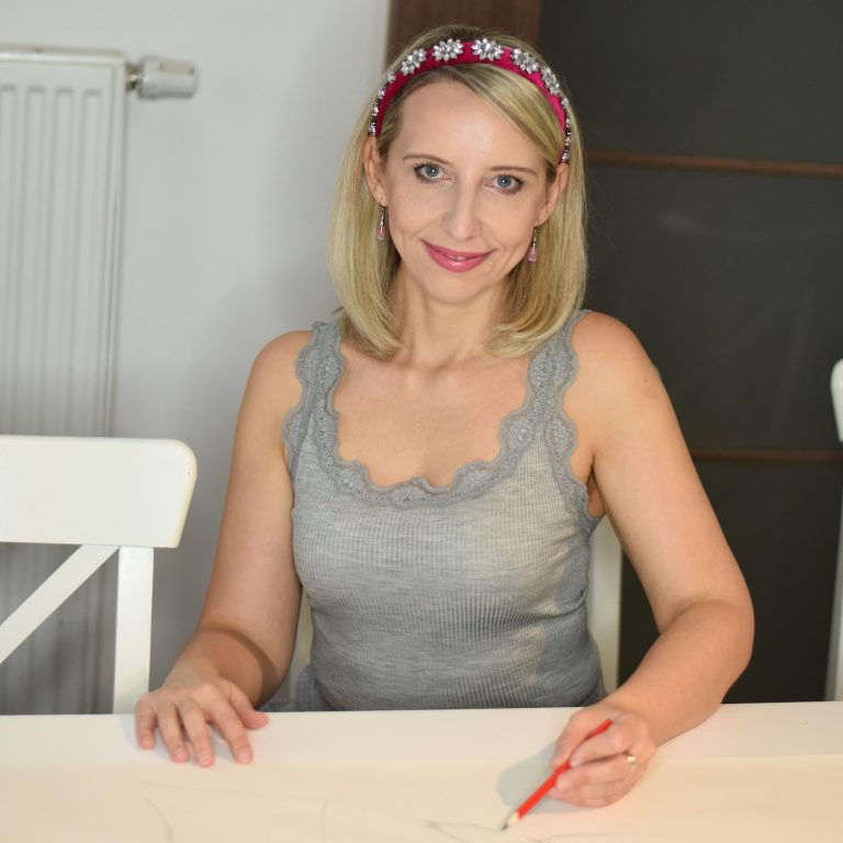 Doplňky: čelenky do vlasů, praktický doplňek